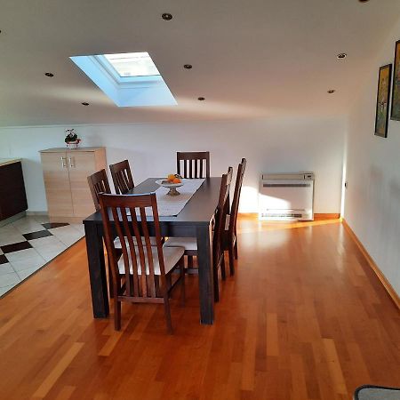 Apartman Martina Palit Exteriör bild